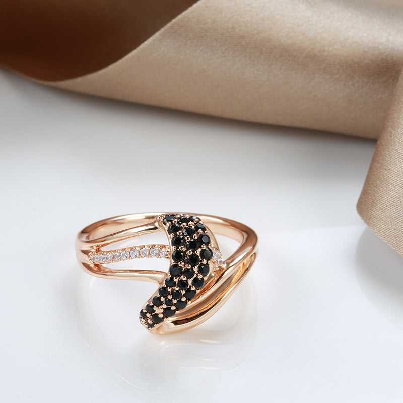 Black And White Diamond Ring Female Fashionable Rose Gold